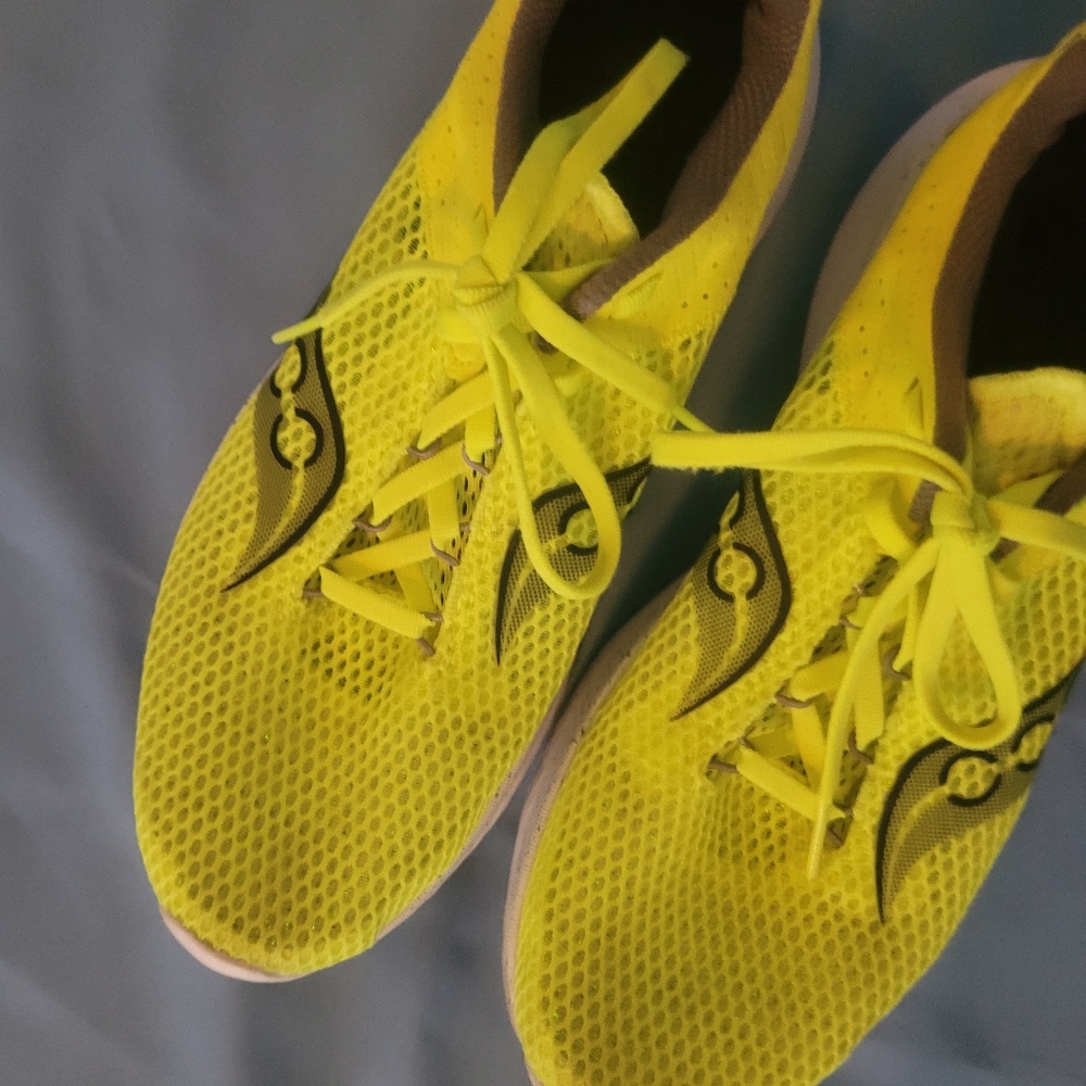 Saucony Women's Yellow Running Shoes - Picture 5 of 8